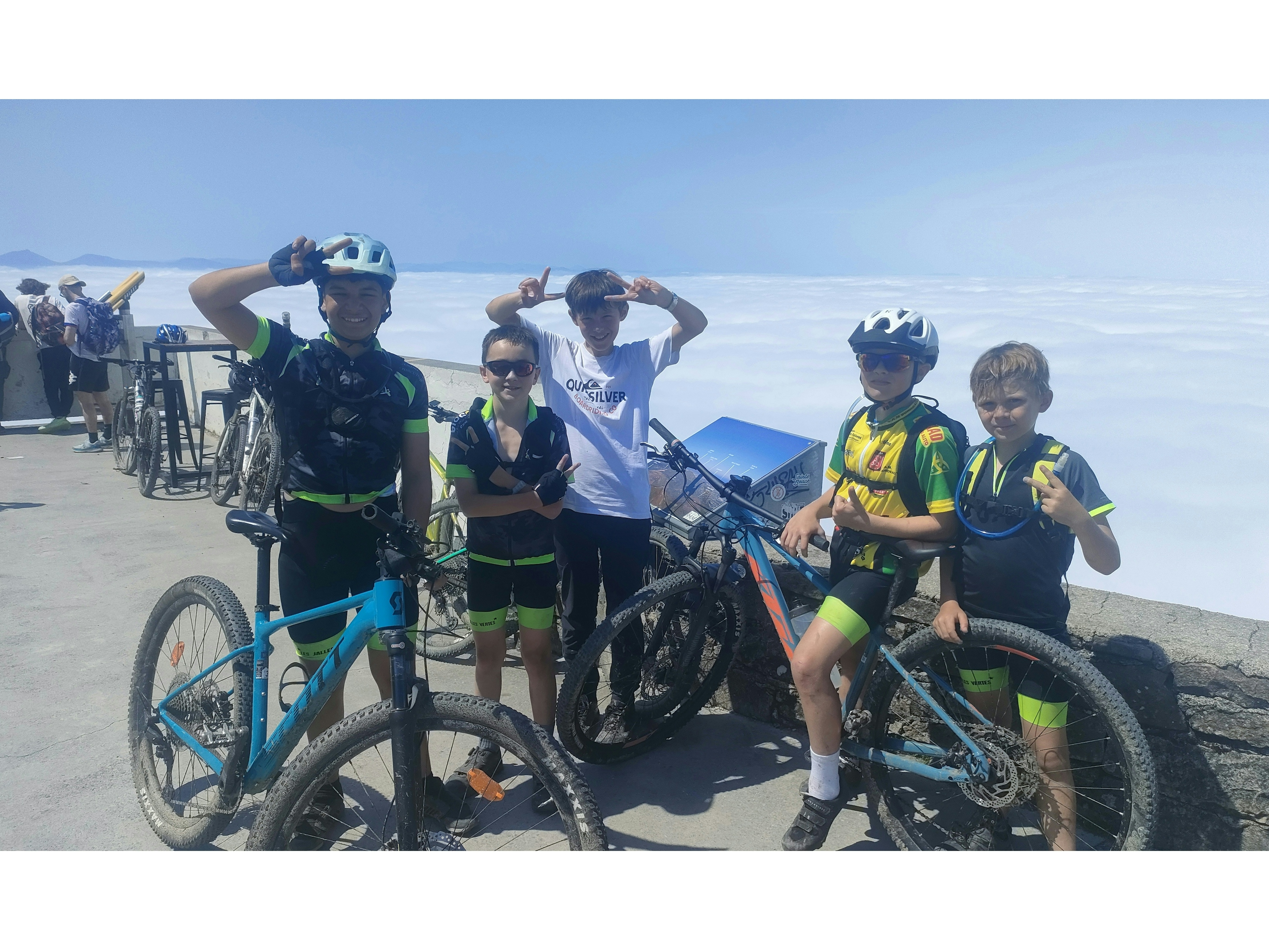 L'Ecole VTT au sommet de la Rhune !