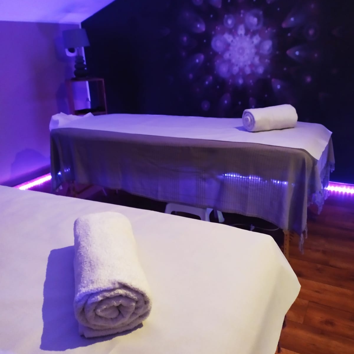 Ailleurs mais ici by Stef