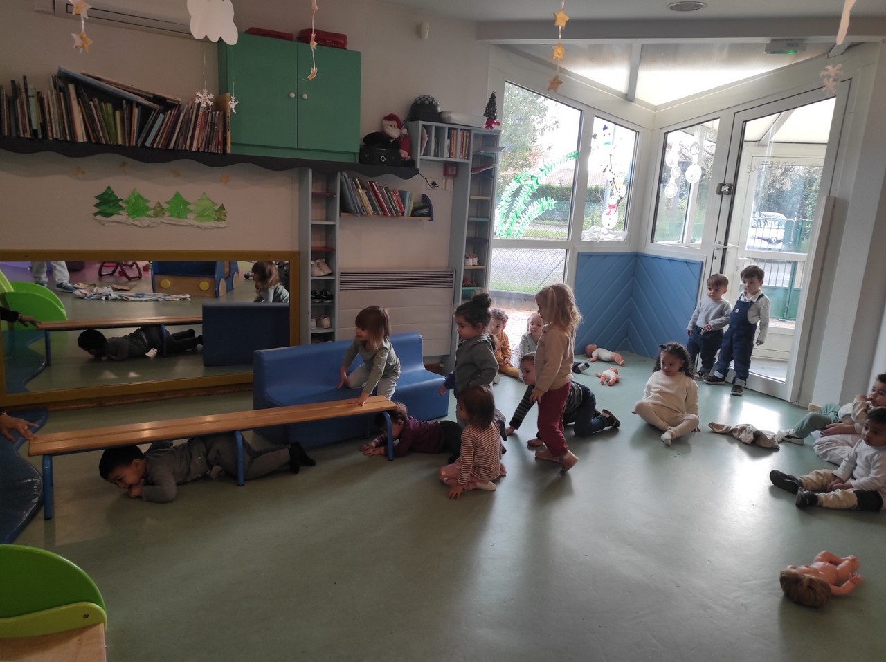 Quelques instants en image du quotidien au multi-accueil de Boé