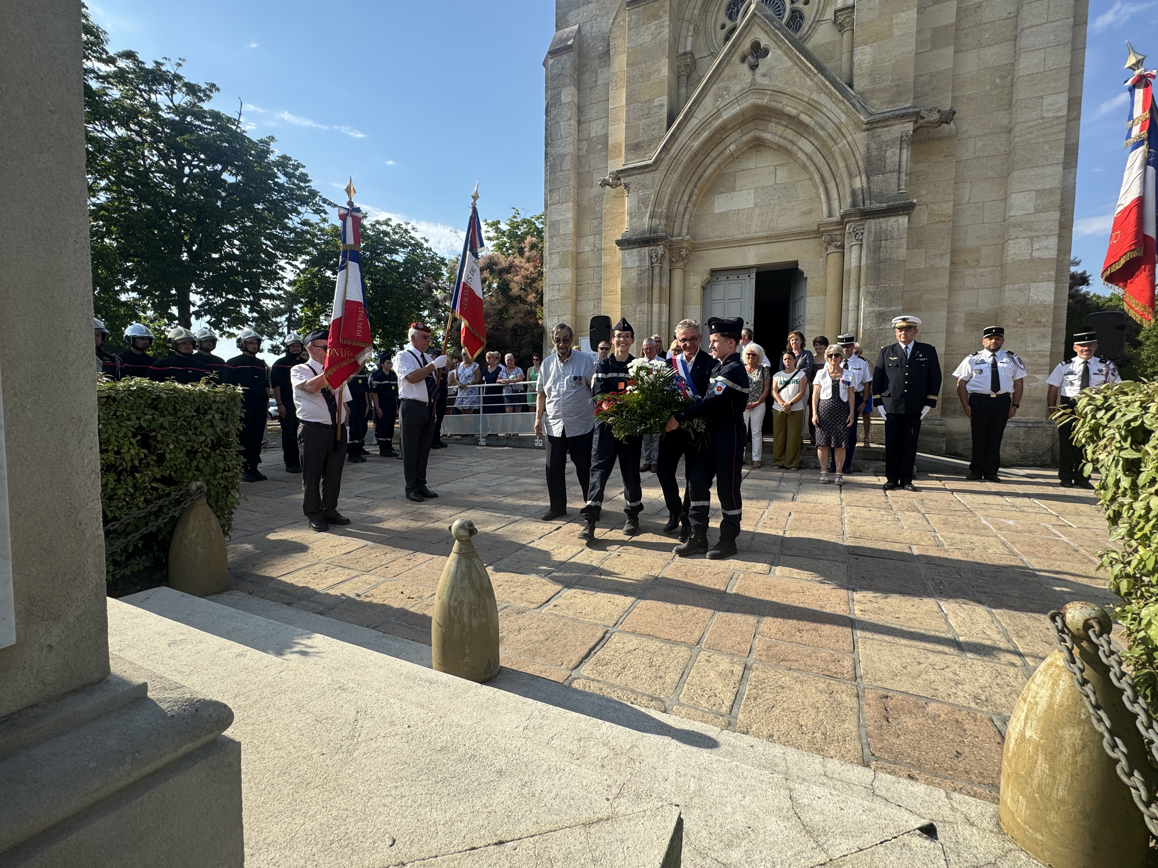 Cérémonie patriotique du 18 juin