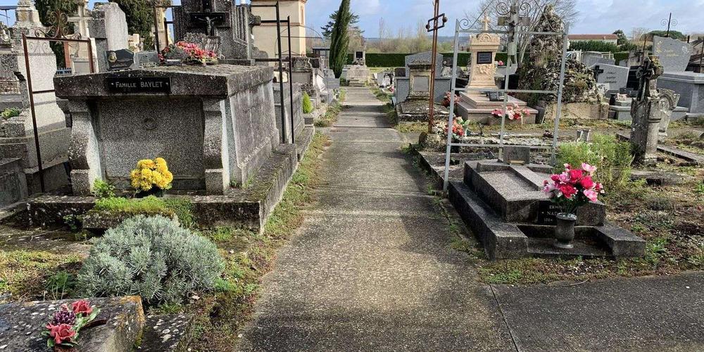 Cimetière de Saint-Pierre-de-Gaubert