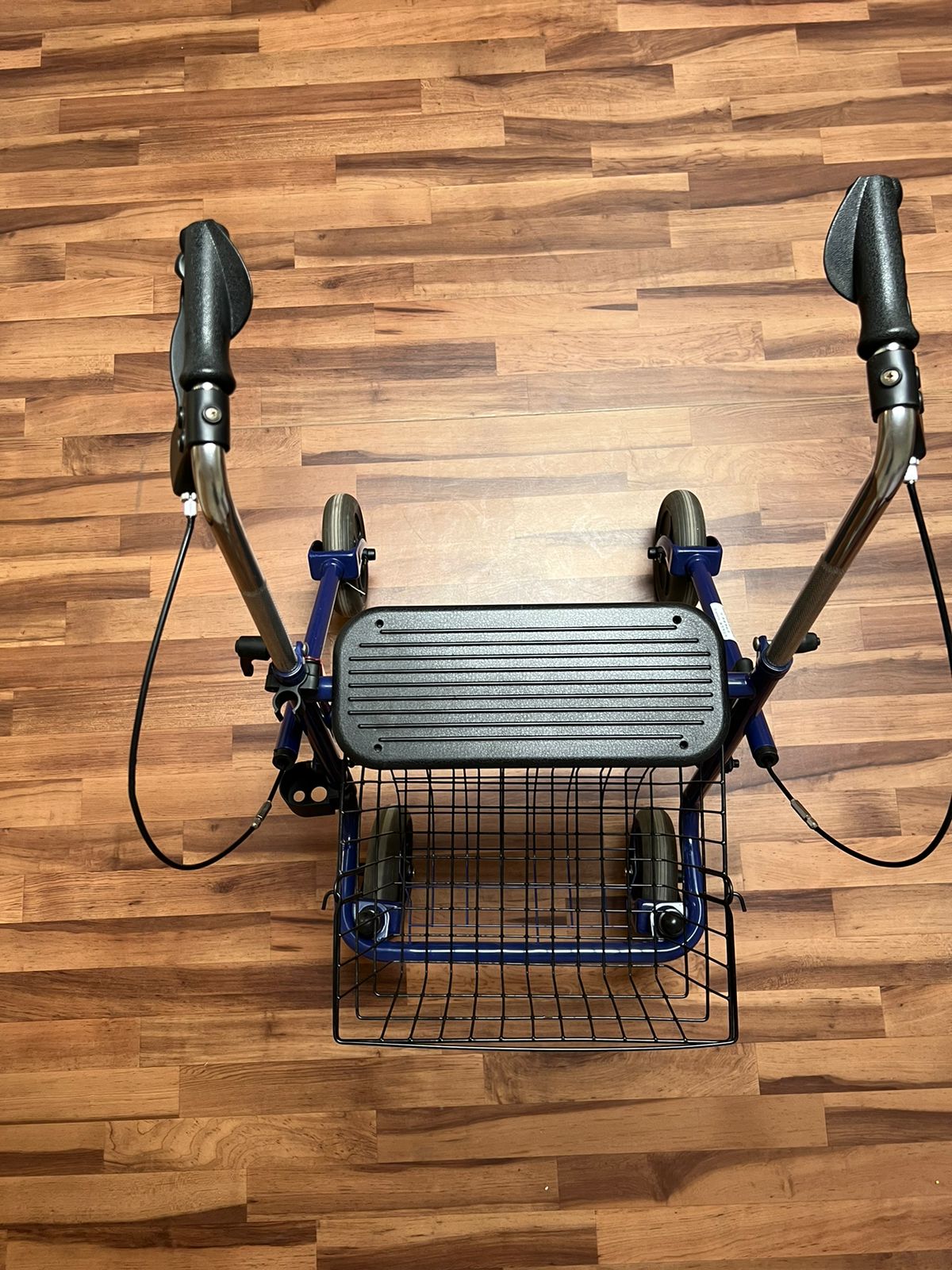 Occasion Rollator TA3903 - HMS VILGO (avec panier, porte cane et assise)