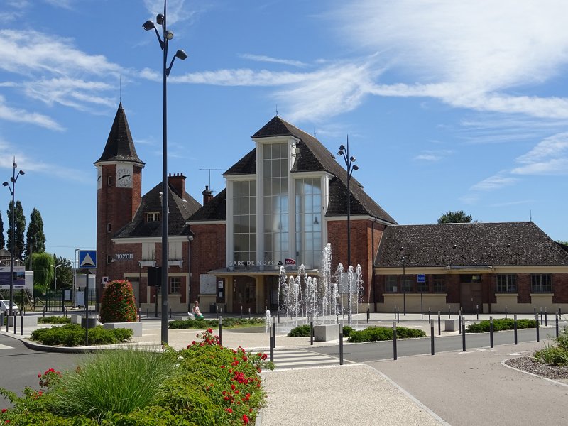 Pôle d’échange multimodal de la gare de Noyon