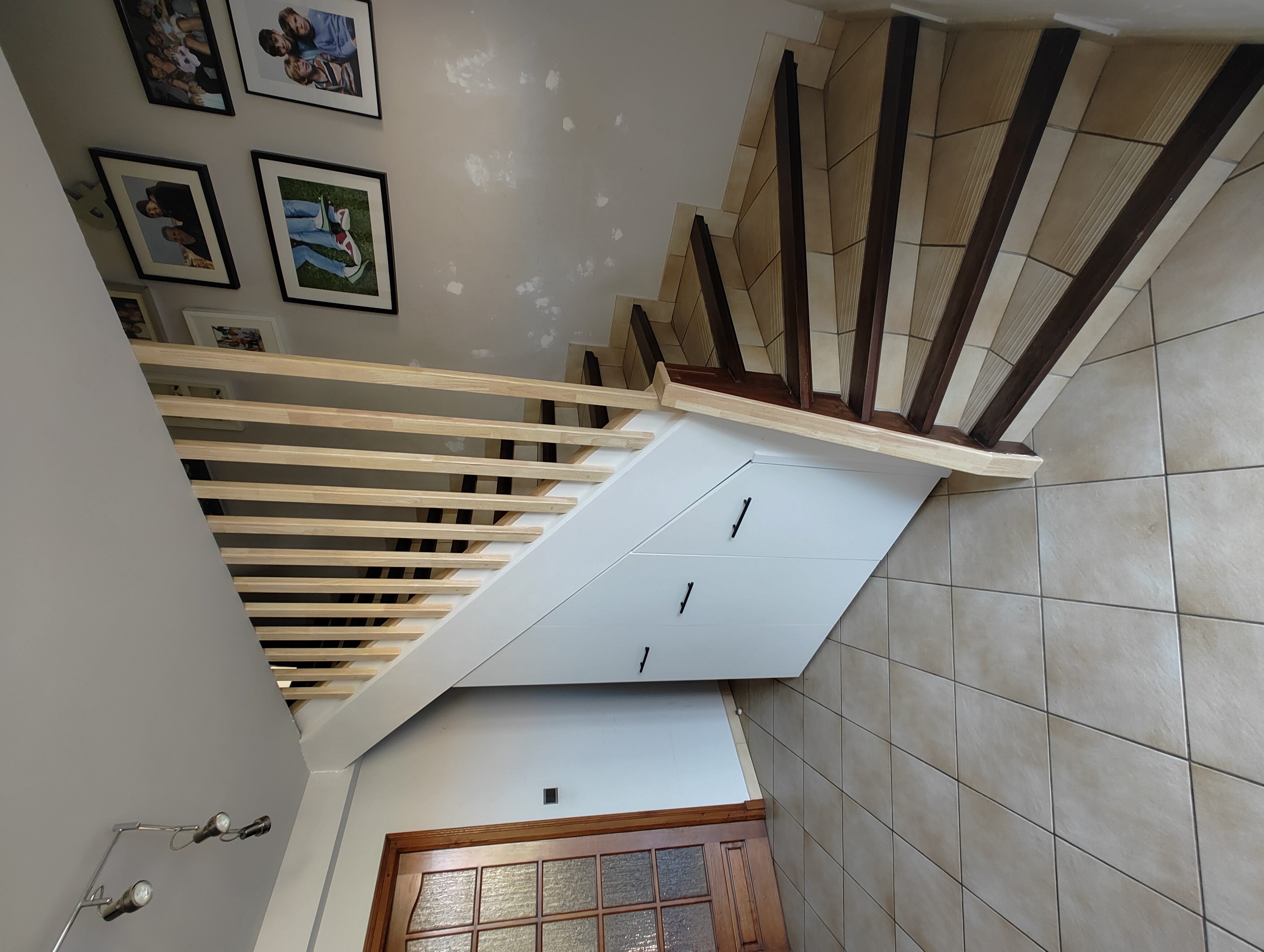 Meuble sous escalier 