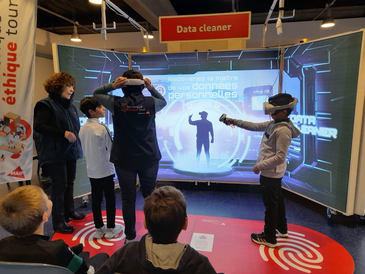 Le Numérique Ethique Tour Fédéré par MAIF à la rencontre des élèves de Boé 