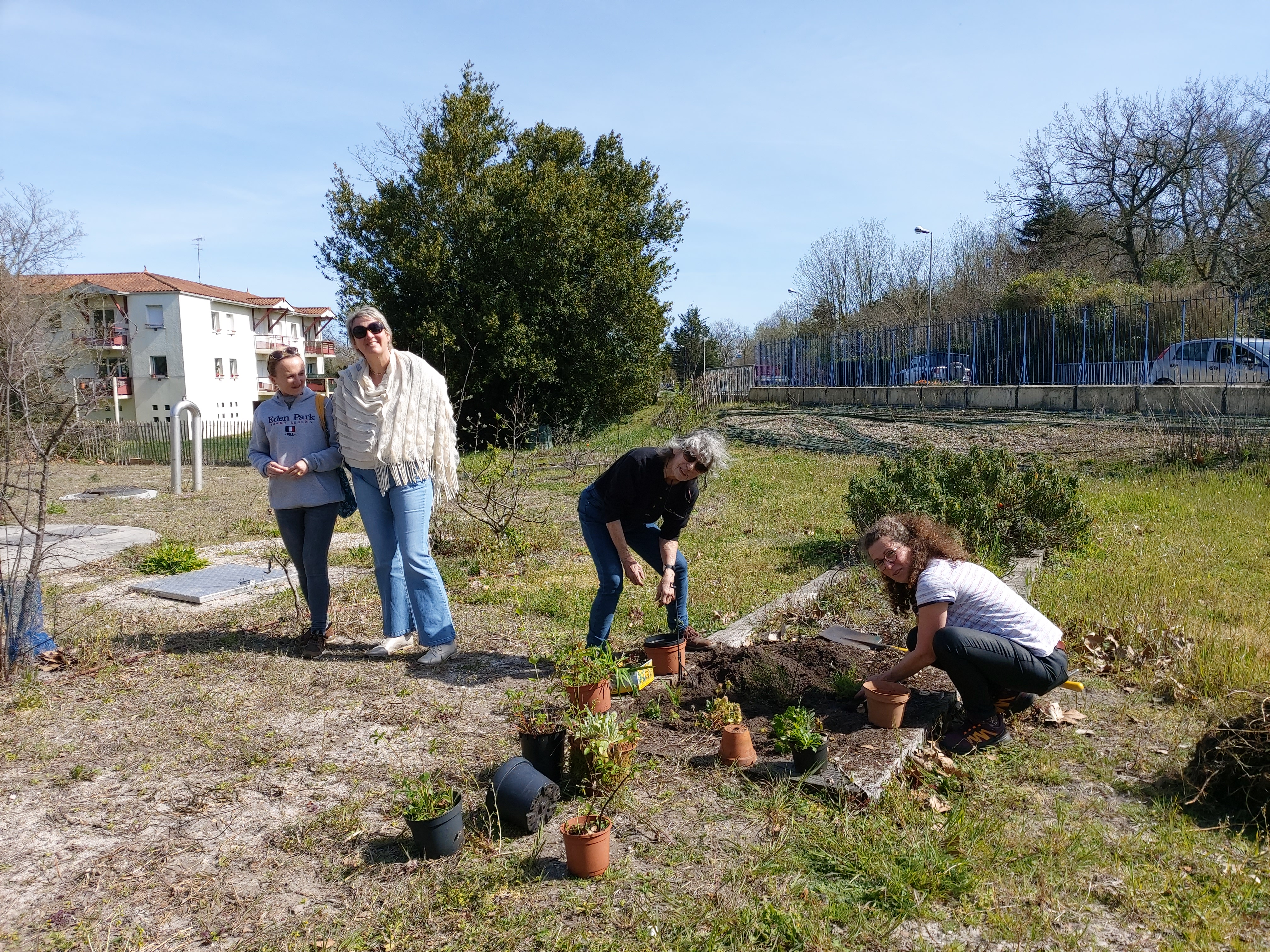 Jardinons ensemble - Jardin du presbytère