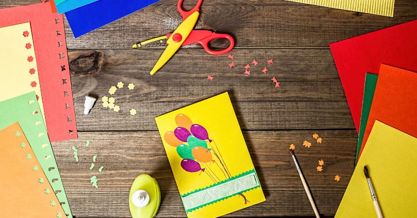 LAISSER PARLER LES PETITS PAPIER